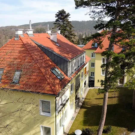 Föhrenvilla Apartment